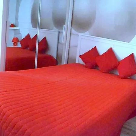 Due Laghi Old Apartment *